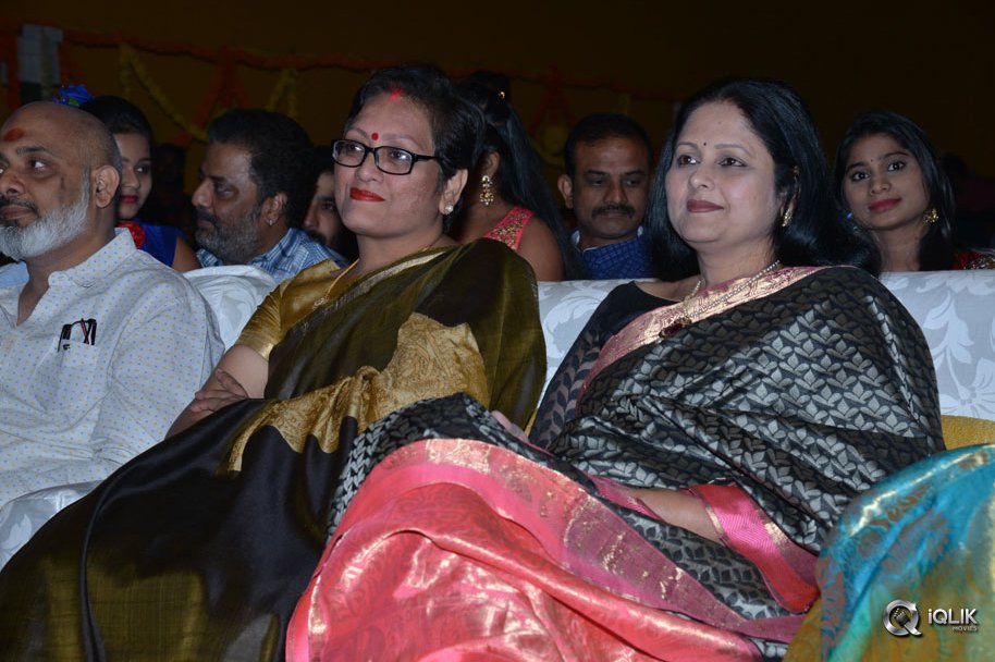 Shatamanam-Bhavati-Movie-Audio-Launch